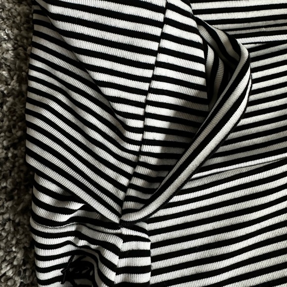 Kuhl Black and White Maxi Pencil Skirt Ruched Slit - Picture 5 of 5